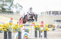 Madeline Sinderberry crowned 2016 National Young Rider Series Champion