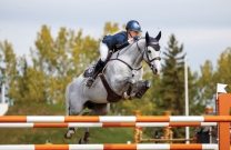 Katie Laurie and McCaw MVNZ First Place in Spruce Meadows