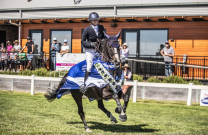 Sarah Duggan and Dublin - 2021 Australian Mini Prix Champions
